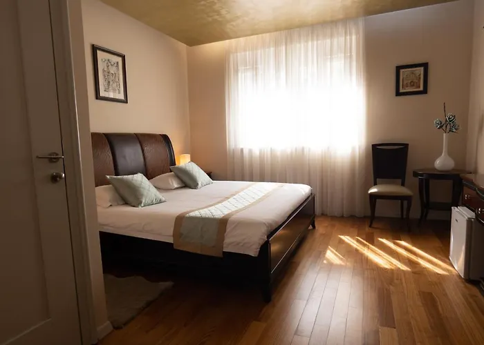 Guest house Scallop Regent 4*